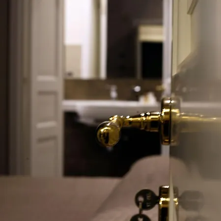 Relais Anfitheatro 4* カターニア